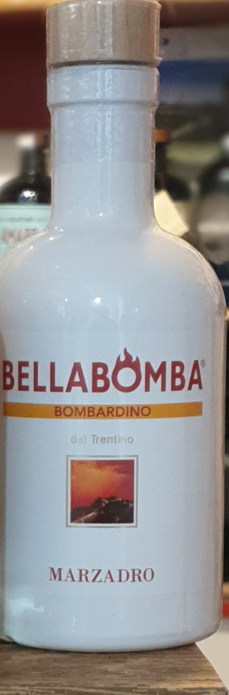 Eierlikörcreme Distillerie Marzadro Nogaredo Italy