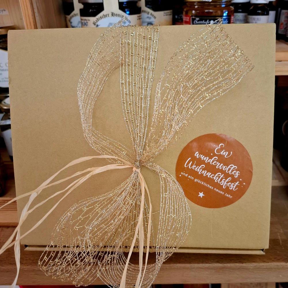 Advents Weihnachtsfreude: Likör & Panettone