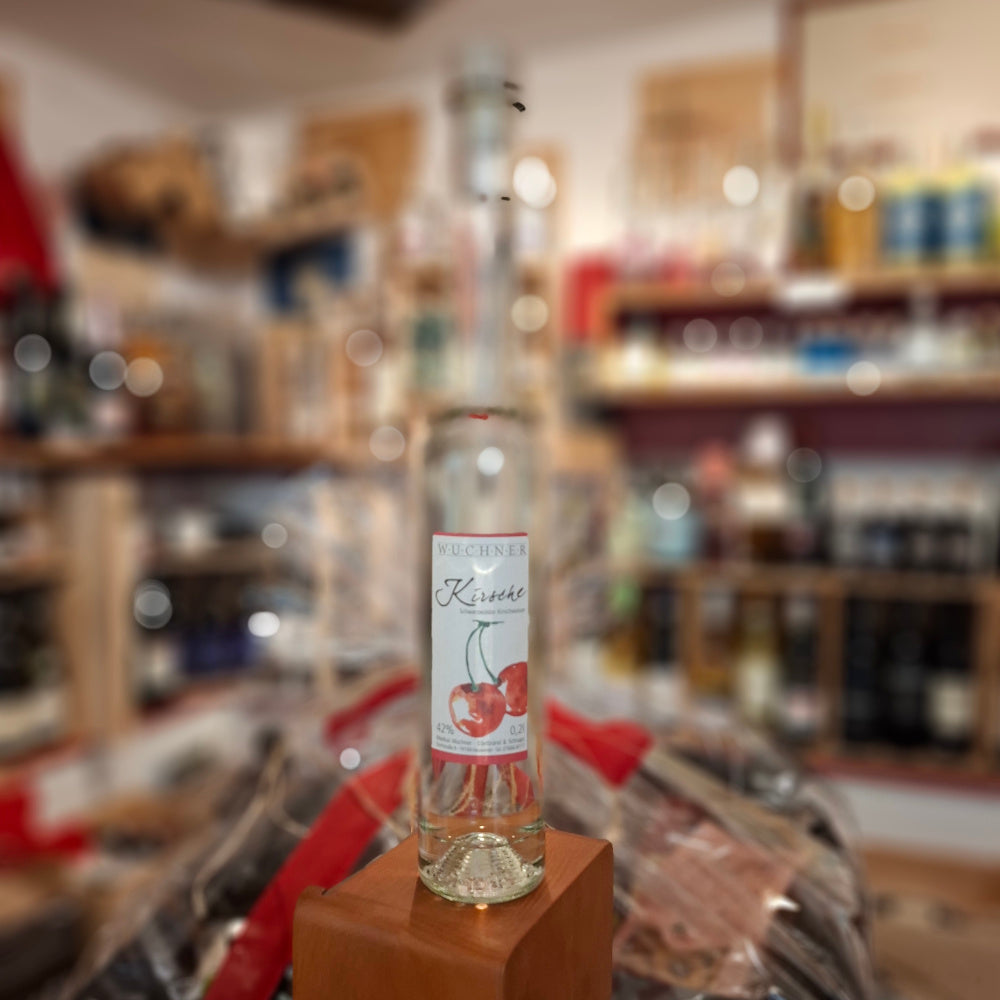 Spirituose - Kirsche 0,2 l. - 42% - Schwarzwälder Kirschwasser - Von WUCHNER - 2023 PREMIERT WIE WORLD´S BEST CRAFT DISTILLERIES