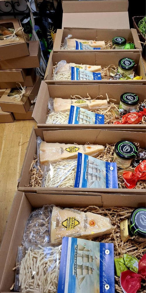 A - Firmen-, Kunden-, Mitarbeiterpräsente für jeden Anlass - indivduell für Sie zusammengestellt (Abbildung zeigt nur eine Beispielbestückung)