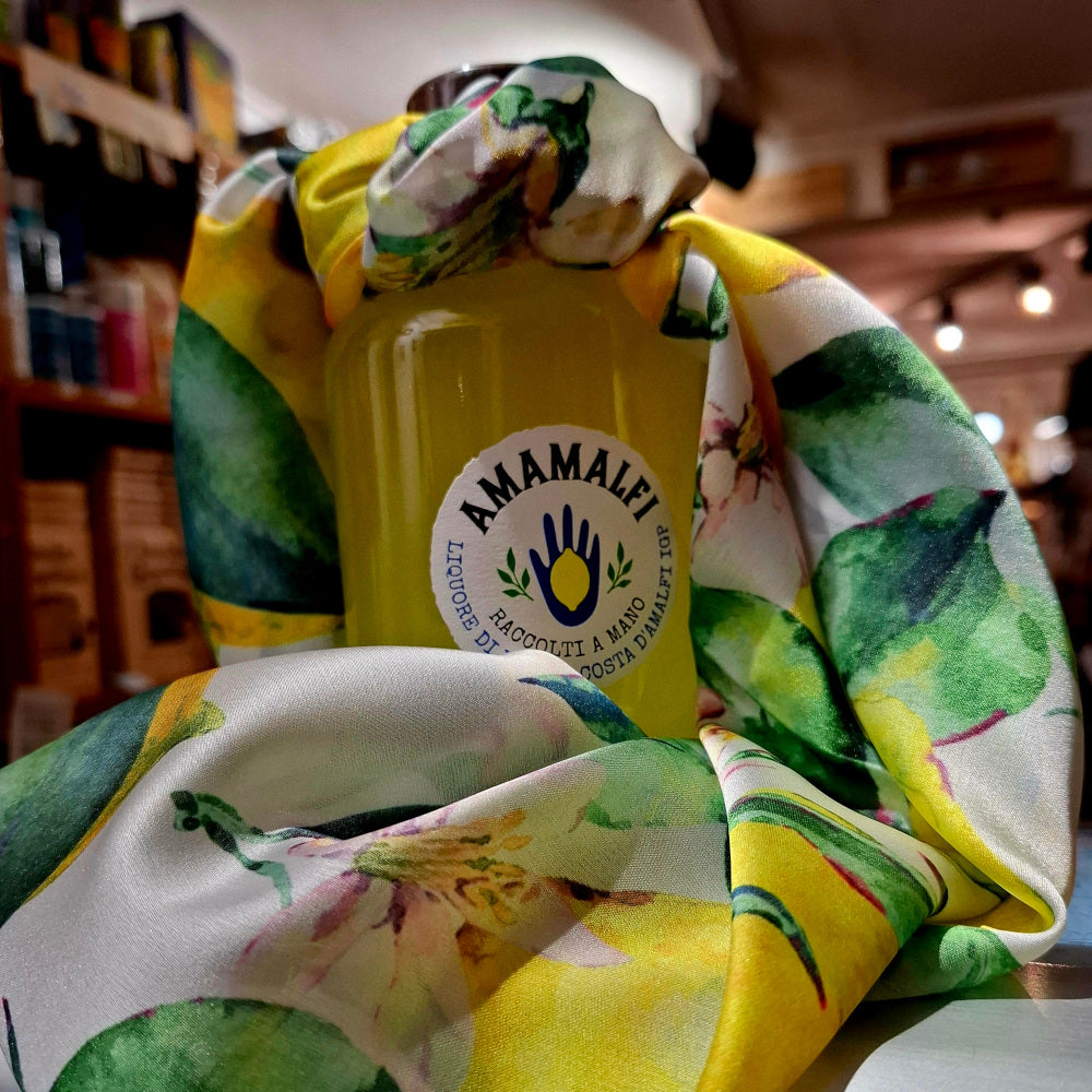 Amalfi hoch zwei: Limoncello & Foulard Limone
