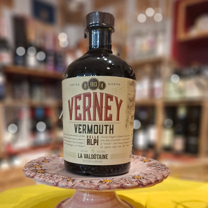 Vermouth Verney delle Alpi 1 lt. Fl. 16,5% Vol.  Destillerie La Valdotaine, Aostatal, Italy