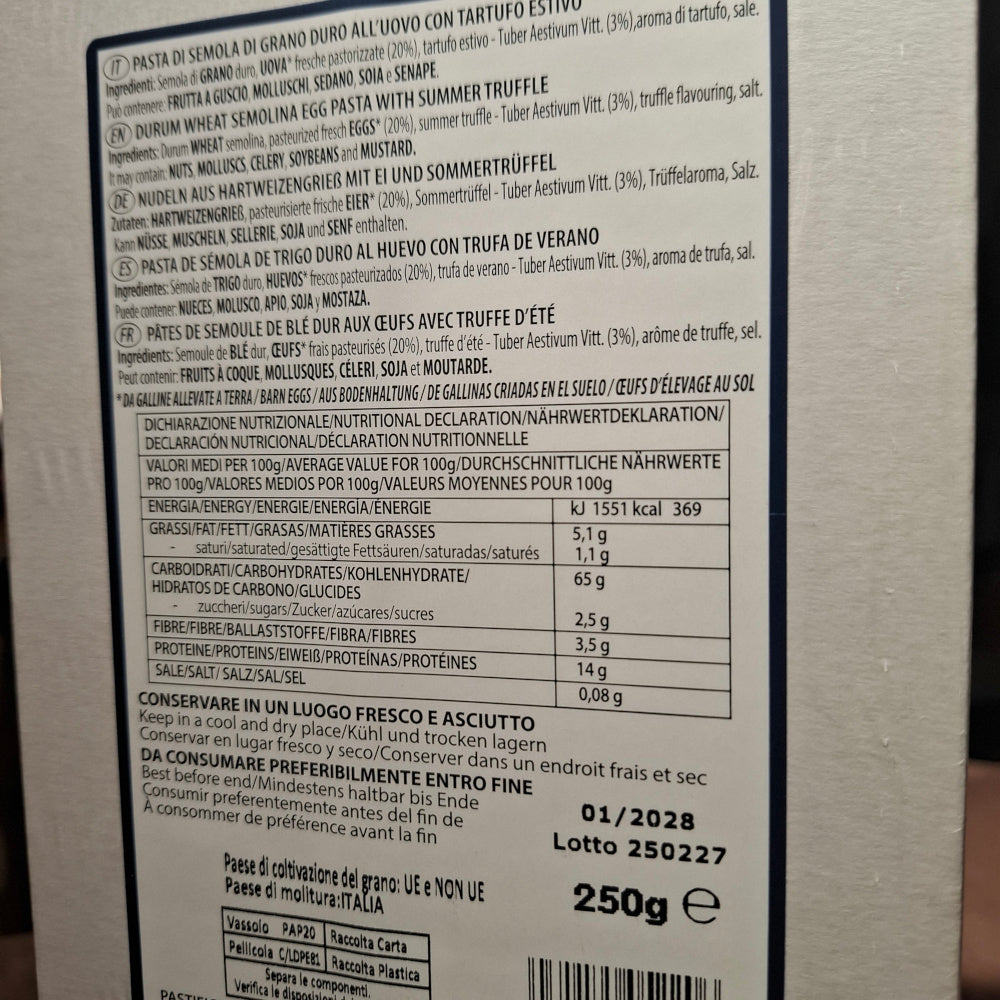 Pasta - Albesi al Tartufo ( Trüffel - Tuber AESTIVUM VITT.) Spezialität aus dem Piemont - Alfieri